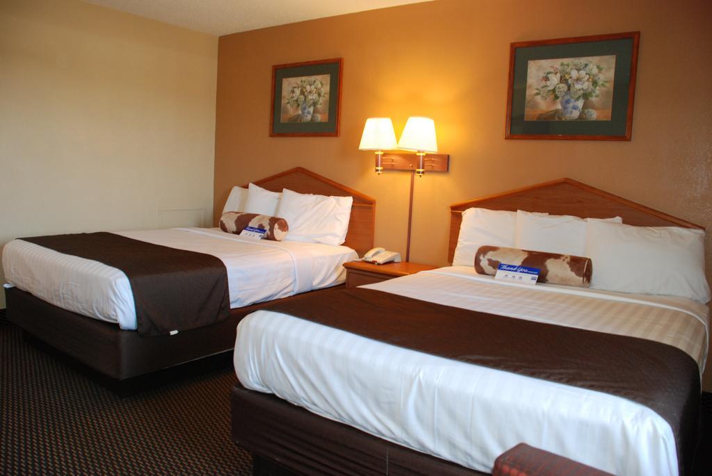 Apple Tree Inn Lindale Екстериор снимка