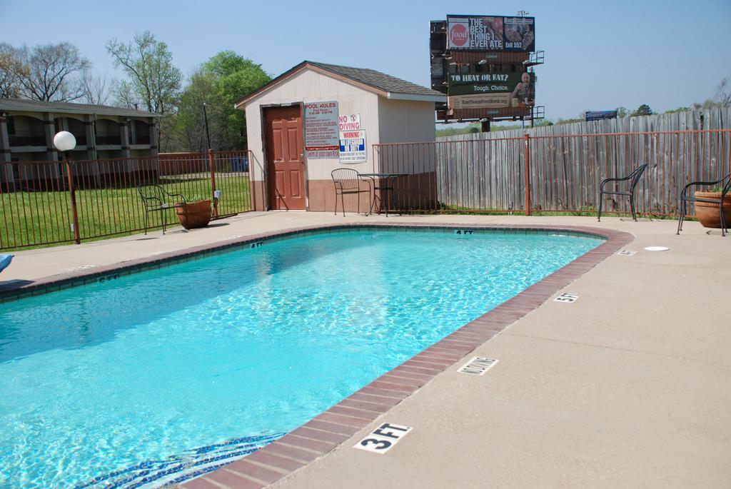 Apple Tree Inn Lindale Екстериор снимка