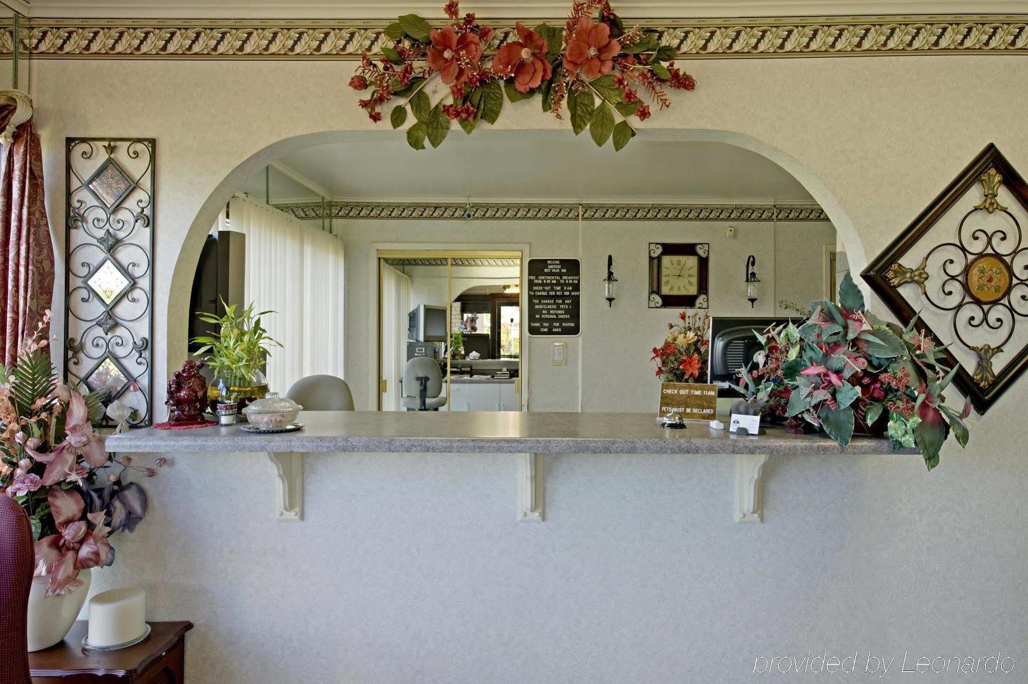 Apple Tree Inn Lindale Интериор снимка