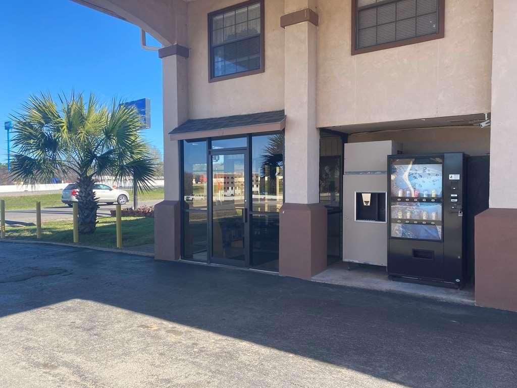 Apple Tree Inn Lindale Екстериор снимка